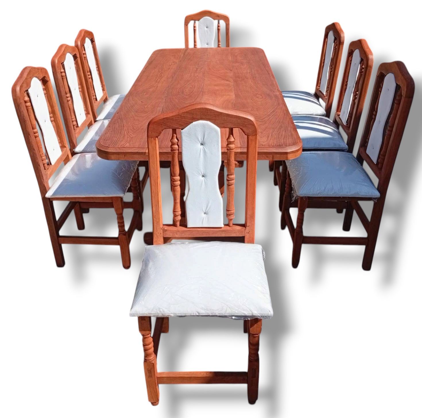 Mesa de algarrobo 2 m con 8 sillas tapizadas - Imagen 6